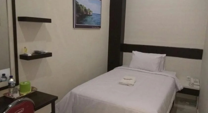 Баубау: Galaxy Inn Hotel Baubau