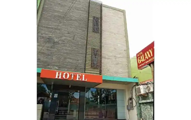 Galaxy Inn Hotel Baubau — фото 1