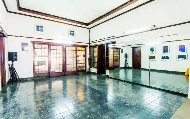 Бандунг: RMHR Guest House
