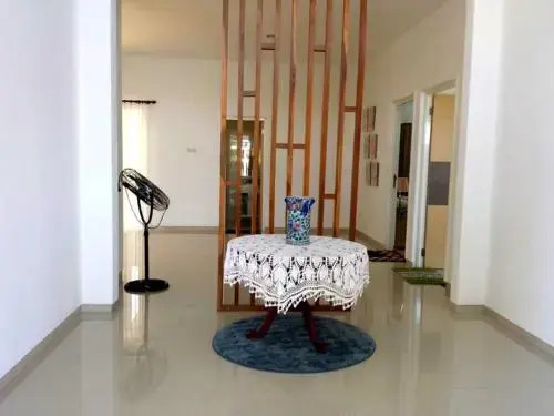 Маланг: Rumah Kesemek 10
