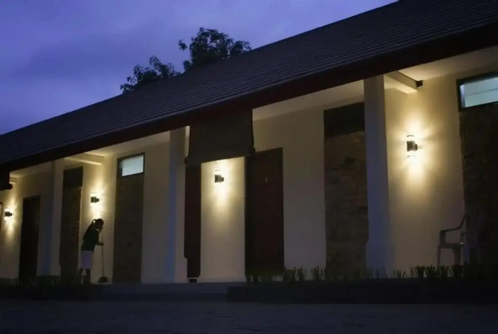Матарам: Minabi Guest House