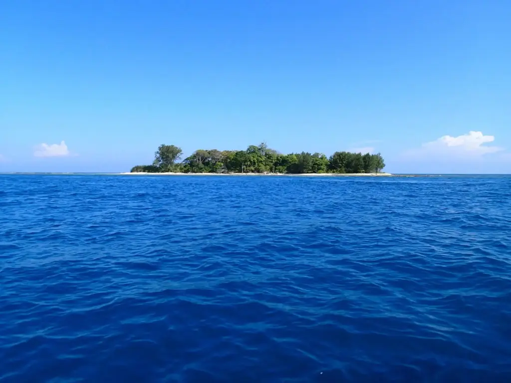 Джепара: Ayu Hotel Karimunjawa