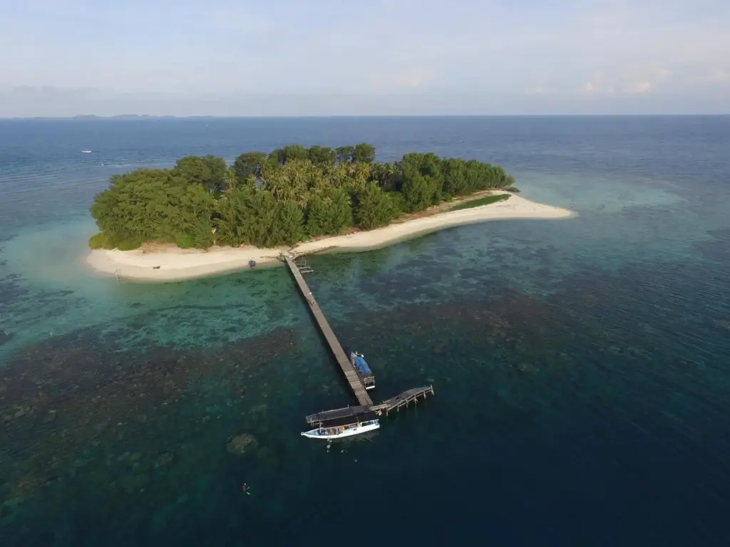 Джепара: Ayu Hotel Karimunjawa