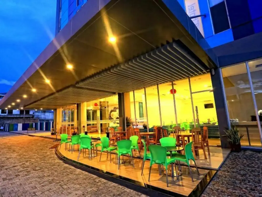 Палу: Roa Roa hotel Palu