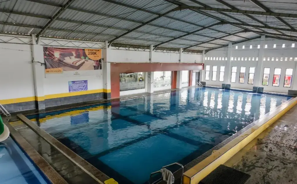 Патранг: Townhouse OAK Series Style Hotel Jember