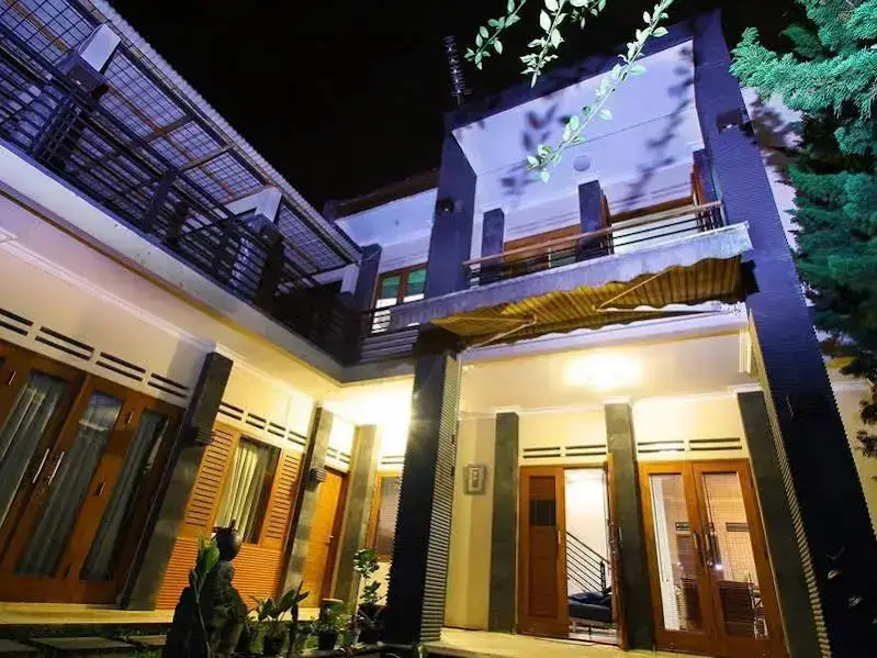 Бандунг: Amethyst Dago Resort