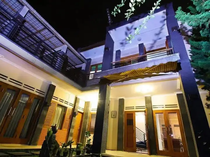 Бандунг: Amethyst Dago Resort