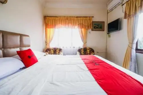 Читарингул: New Andalus Hotel