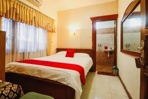 Читарингул: New Andalus Hotel