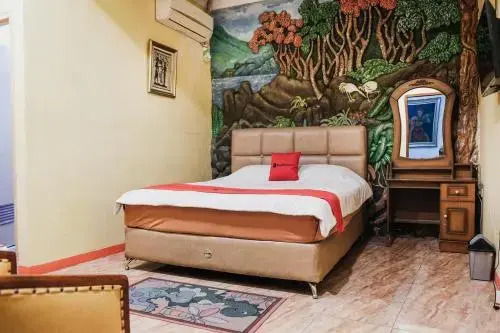 Читарингул: New Andalus Hotel