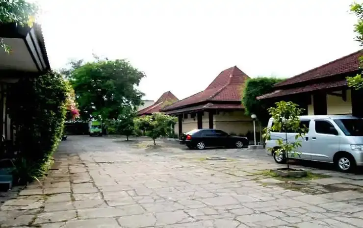 Кедири: Hotel Mitra Inn