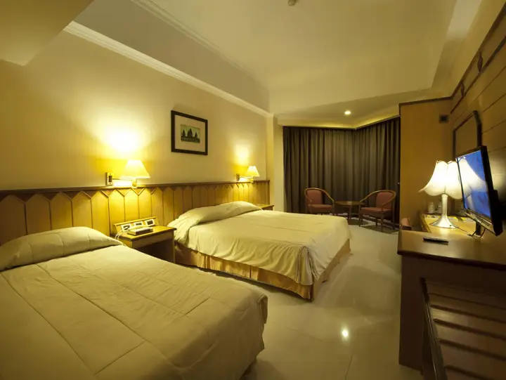 carousel image 1