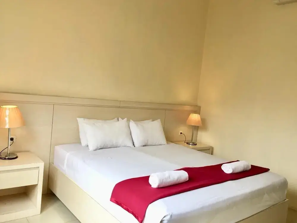 Манадо: Miracle Hotel Manado