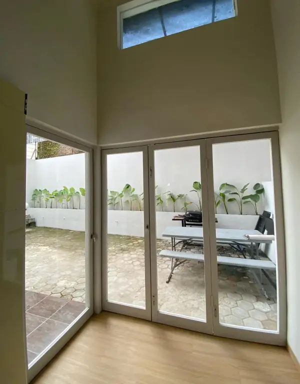 Бату: Villa Green Apple Batu