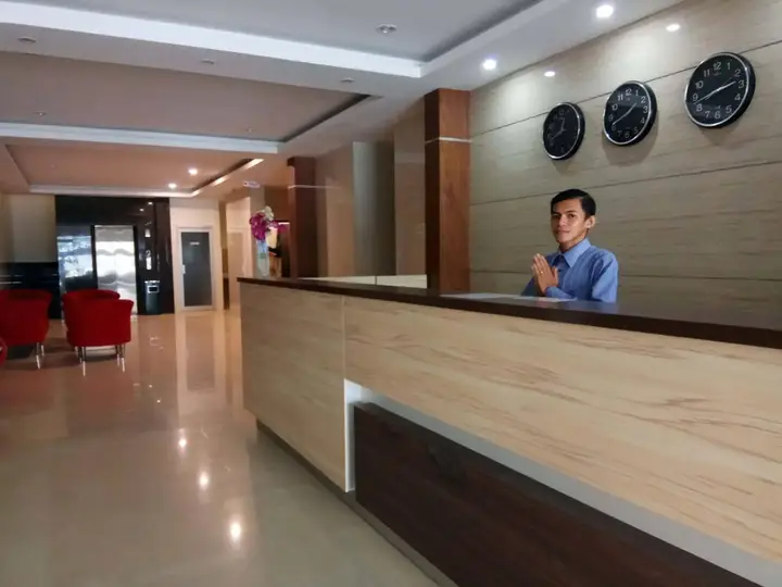Макассар: RedDoorz Plus @ Grand Pacifik Hotel Makassar