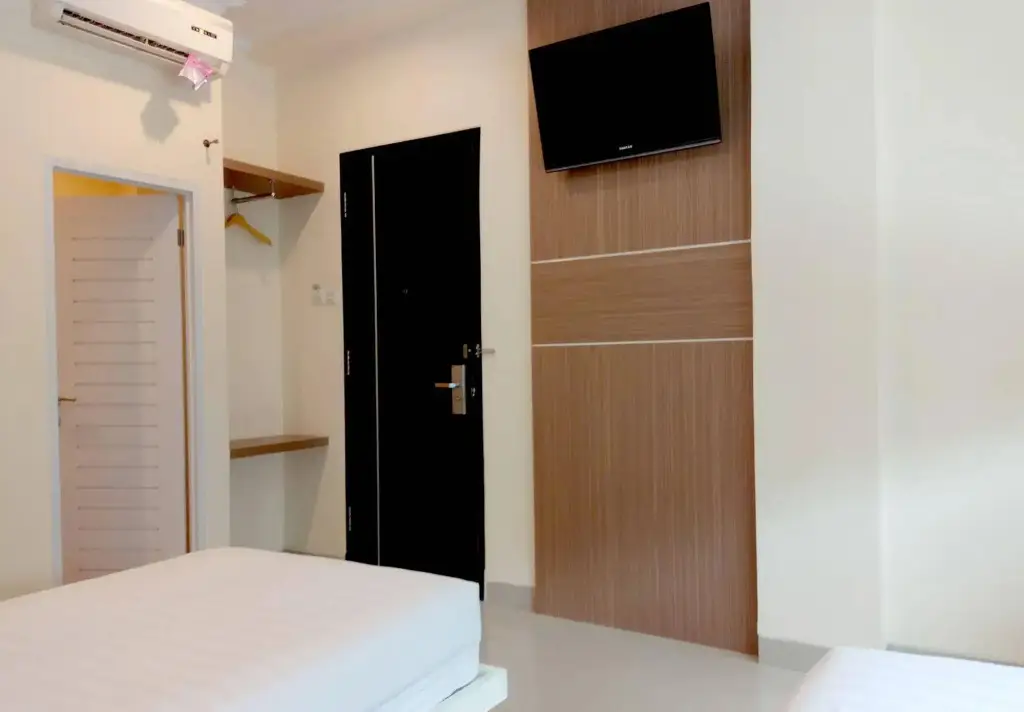 Макассар: RedDoorz Plus @ Grand Pacifik Hotel Makassar