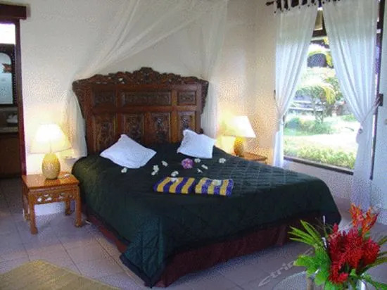 Амлапура: Cabé Bali