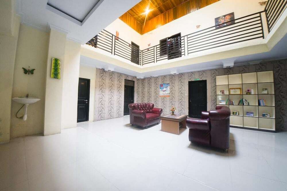 Лимбото: RedDoorz Syariah near RSUD Ainun Habibie Gorontalo