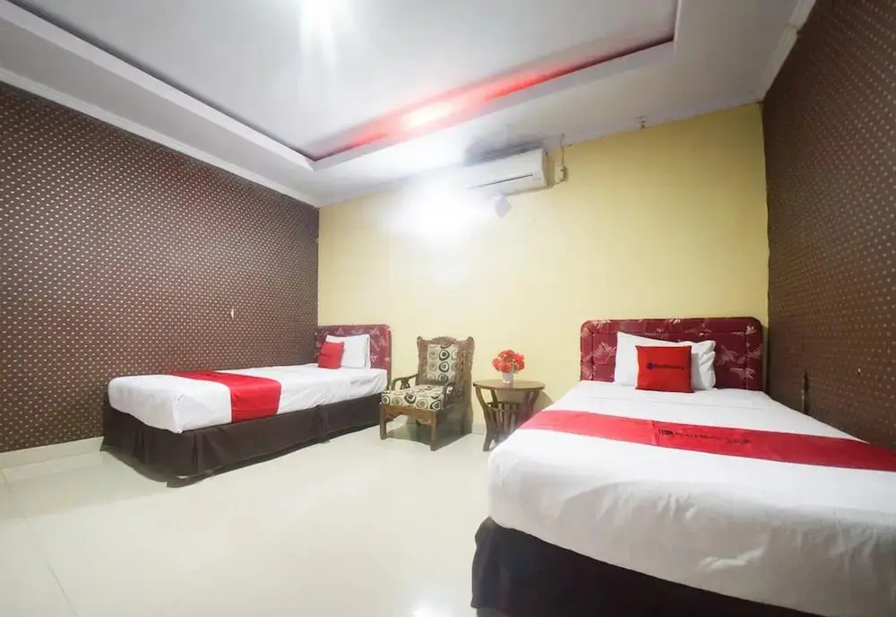 Лимбото: RedDoorz Syariah near RSUD Ainun Habibie Gorontalo