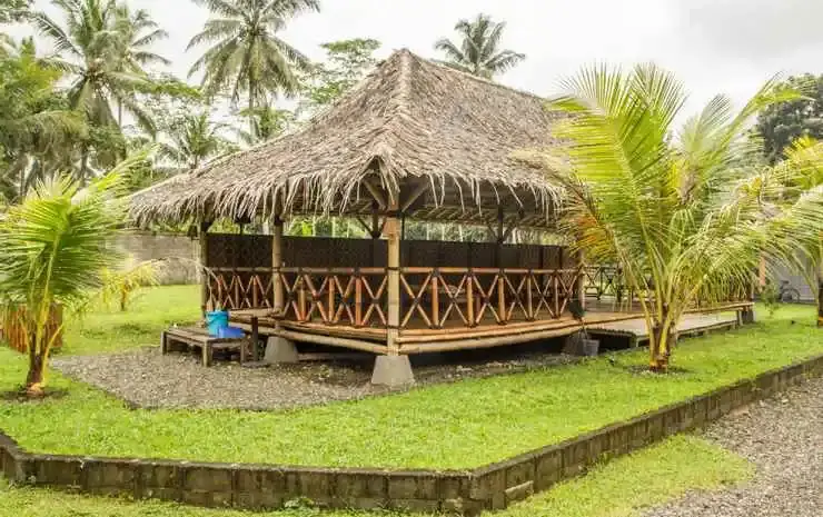 Батукарас: Amazon Bungalow & Cottages