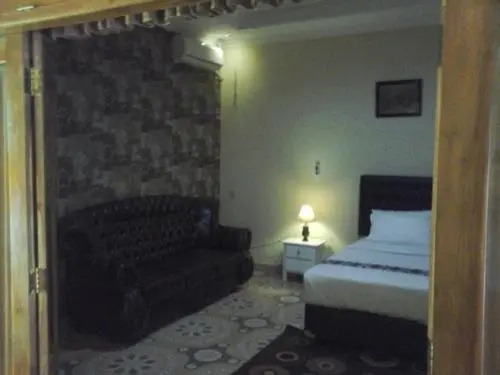 Клатен: Rumah Desa Homestay