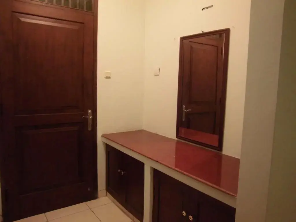 Джокьякарта: Griya Putri Dewi Family Guest House