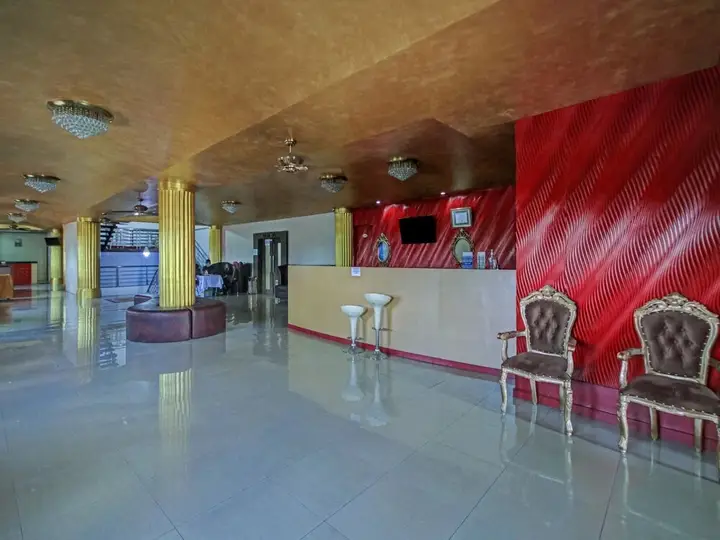 Медан: The Z Suites
