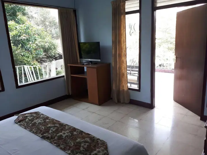 Читарингул: The Garden Family Guest House