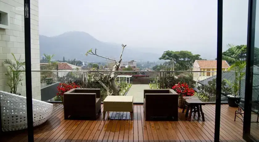 Лембанг: D Green Villa Lembang