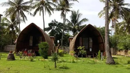 Гили Аир: Raiq Bungalow