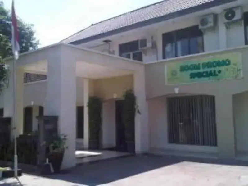 Семаранг: RedDoorz @ Jalan Sriwijaya Semarang