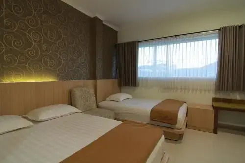 Джокьякарта: Family Budget Hotels F77