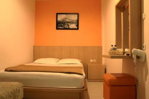 Джокьякарта: Family Budget Hotels F77
