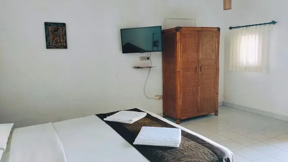 Сукасада: Keyani's Bungalow