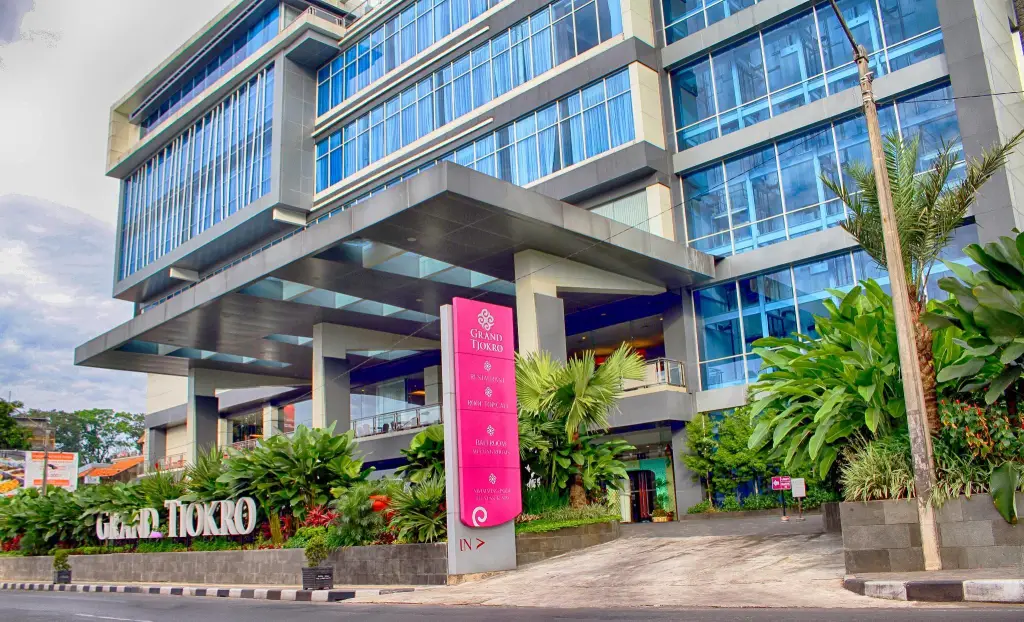 Grand Tjokro Premier Bandung — фото 1