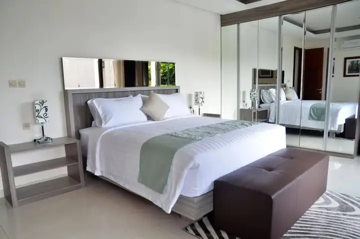 Бандунг: Breeze Blows City View 5 Br Heated Pool and a Billiard