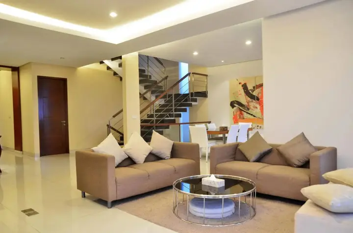 Бандунг: Breeze Blows City View 5 Br Heated Pool and a Billiard