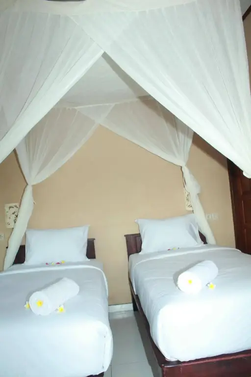 Педжаракан: White Sandy Beach Menjangan