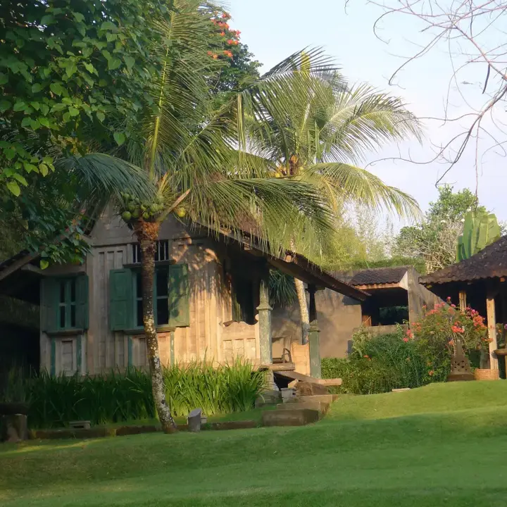 Табанан: Villa Bayanaka