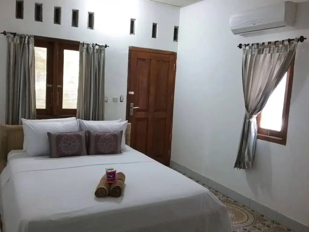 Гили-Мено: Putri Homestay