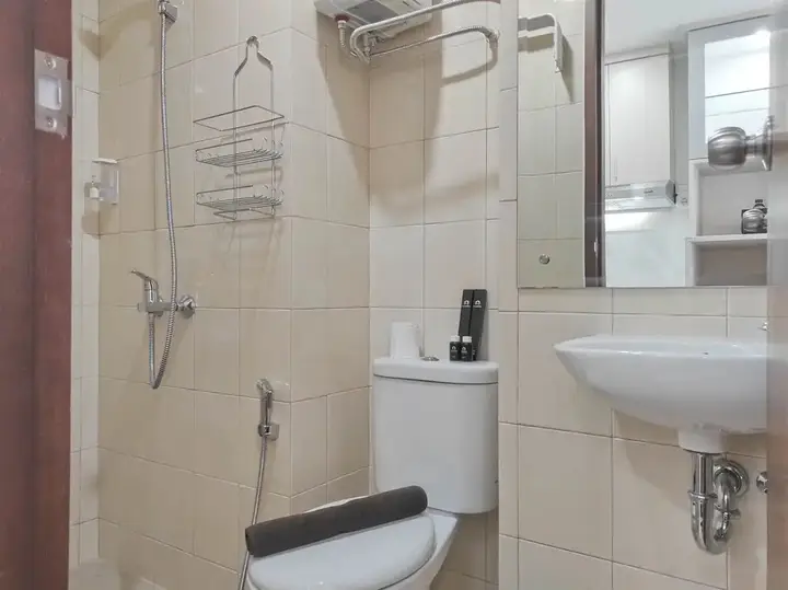 Макассар: Comfortable and Tidy Studio Vida View Apartment