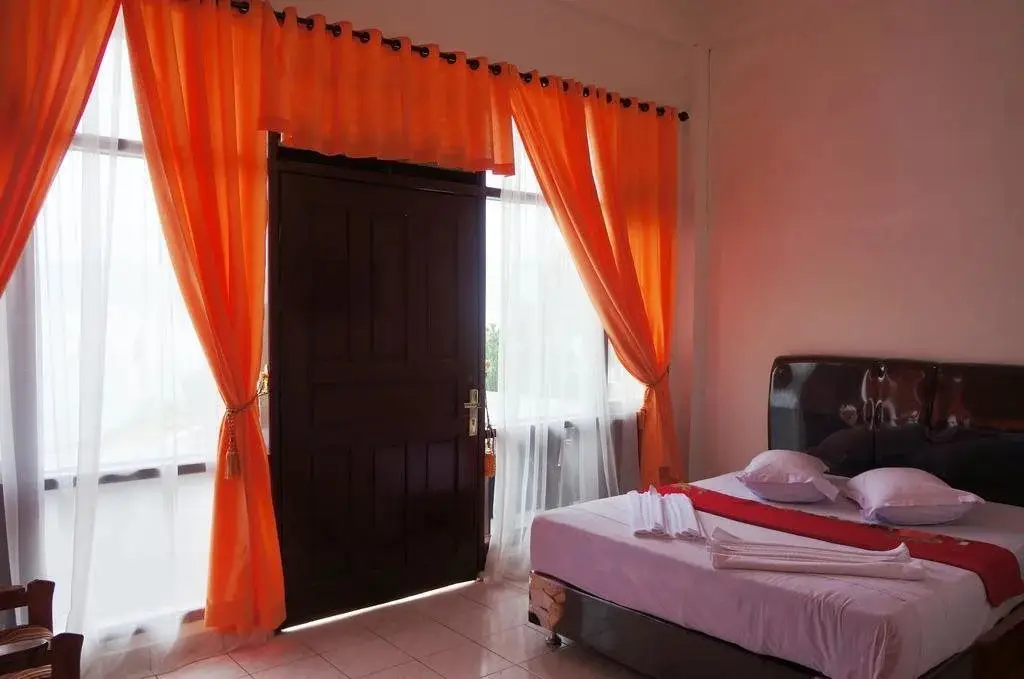 Озеро Тоба: Ambaroba Resort Hotel