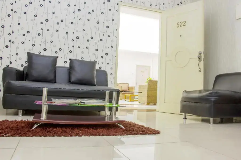Манадо: Apartemen MTC