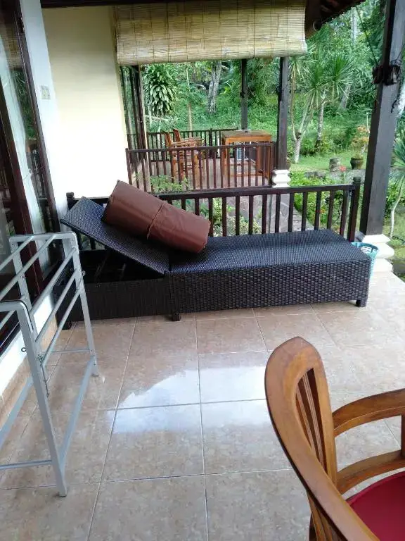 Абаби: Pondok Alam Bukit