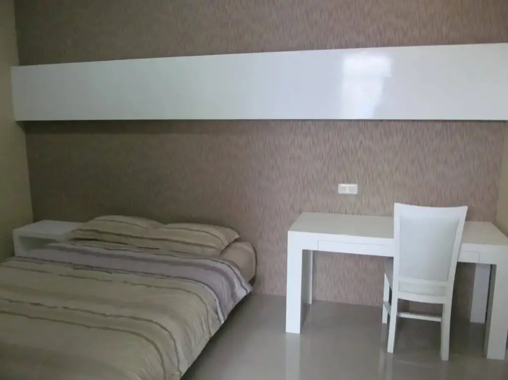 Джакарта: Guest House 8