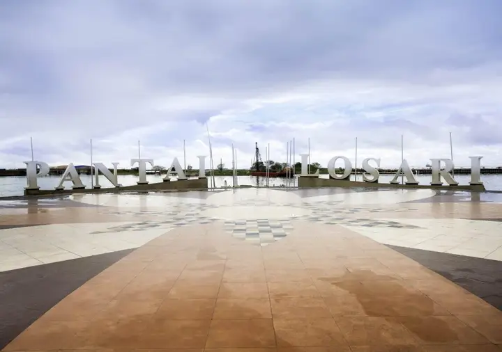 carousel image 1