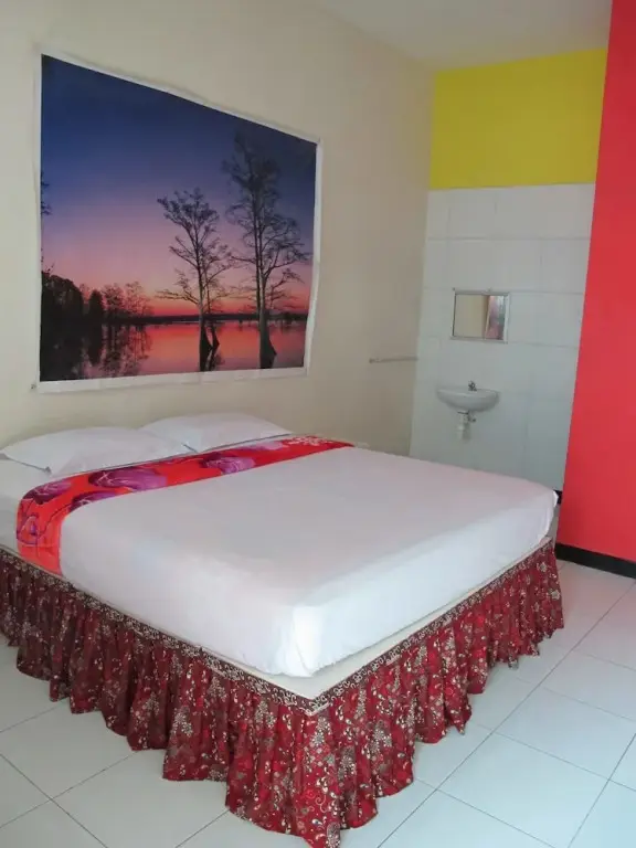 Джембер: Ria Hotel Jember