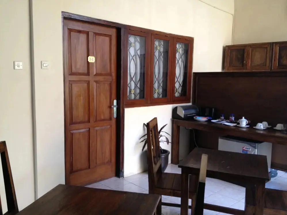 Депок: Larasati Guest House