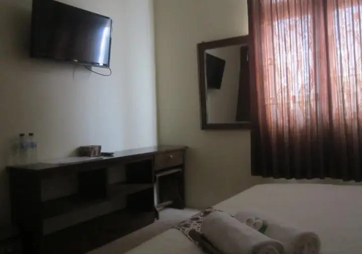 Депок: Larasati Guest House