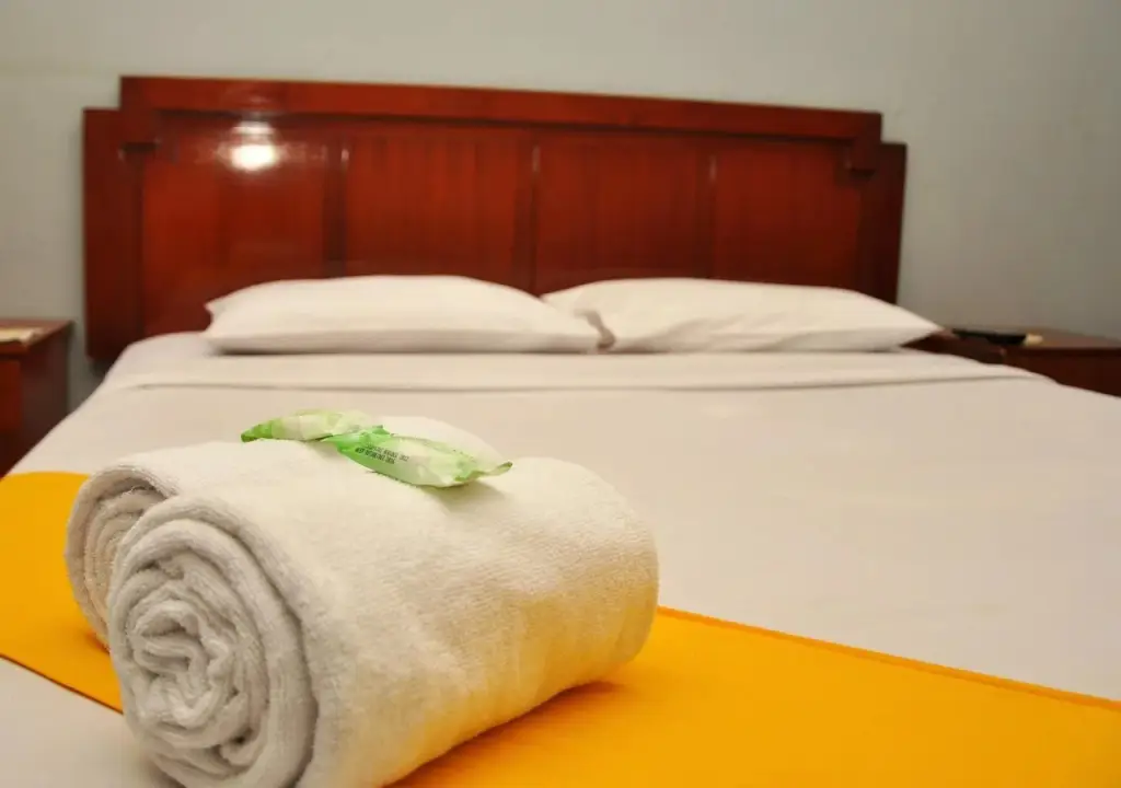 Чиребон: Hotel Amanah Benua